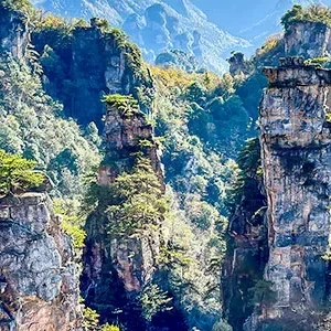 4 Days Private Zhangjiajie Hiking Tour with Furong Town